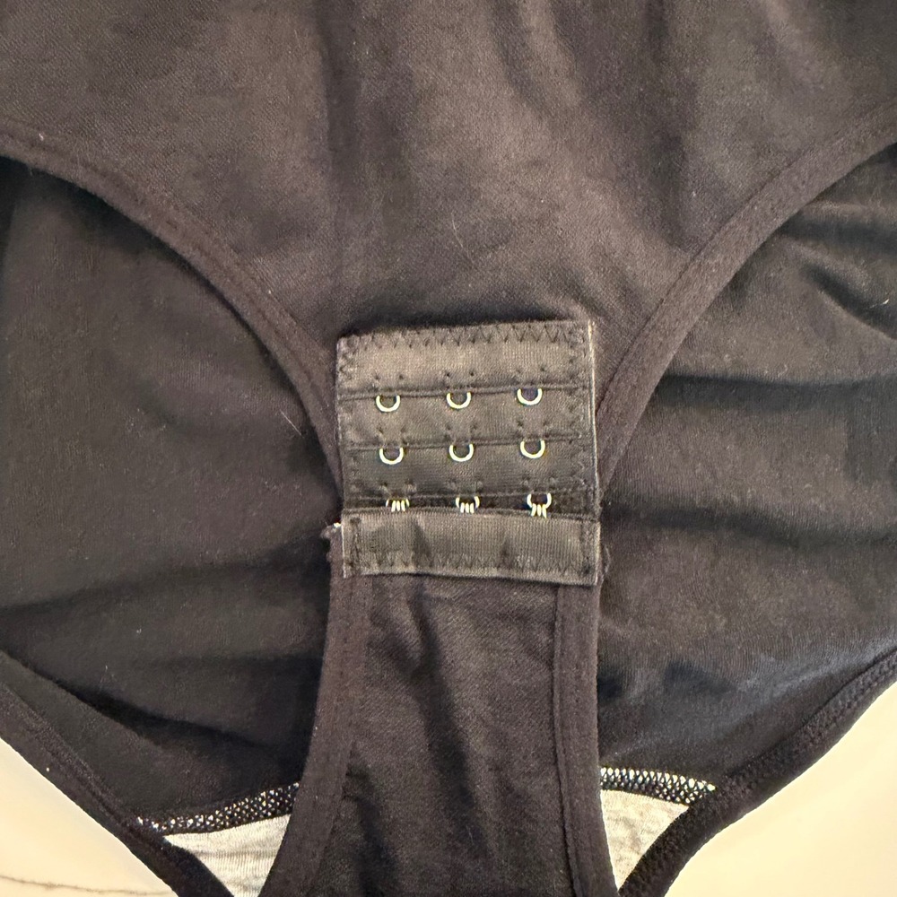 Womens Shapewear Bodysuit Black Snap Crotch Adjustable Straps Comfort Fit XL - Picture 2 of 4